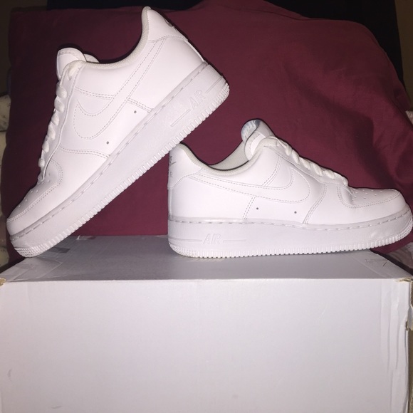 Nike Shoes - Women’s Nike Air Force One